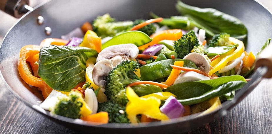 Jak przyrządzić lekkie, wegetariańskie danie w restauracji?